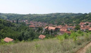 Selo Zabrega kod Paraćina – Stari grad Petrus