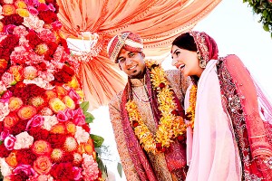 kako se skpalaju brakovi u indiji