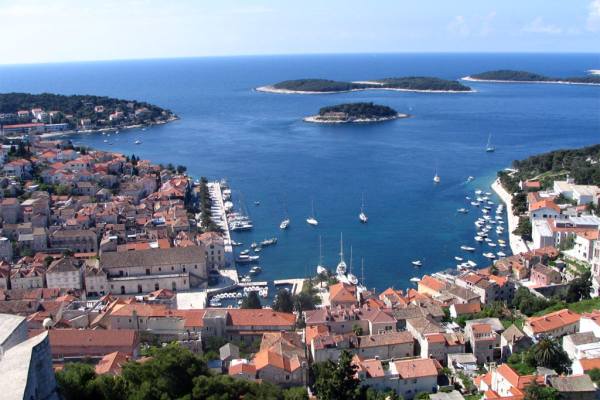 Paklena ostrva Hvar, Hrvatska