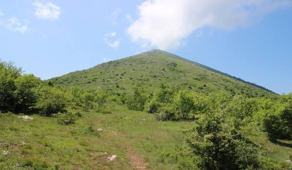 Rtanj - Ova zanimljiva misteriozna planina predstavlja najveću piramidu u Srbiji