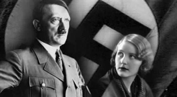 Hitler i Eva Braun su navodno iyvr[ili samoubistvo 1945