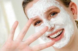 Prirodne maske za negu masne kože lica i uklanjanje proširenih pora