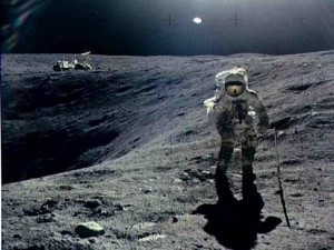 U čemu je razlika izmedju Zemlje i Meseca i da li je moguć život na Mesecu?