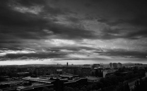 Sivo, sumorno nebo, Vojislav Ilić – Analiza pesme