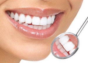 Prirodna sredstva za beljenje zuba i osvežavanje daha