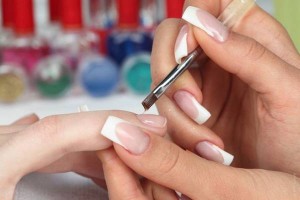 Kako se koriste gelovi za nokte