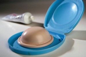 Spermicid – šta je, kako se koristi, prednosti i mane
