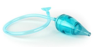 Upotreba pumpice ili aspiratora za bebin nos