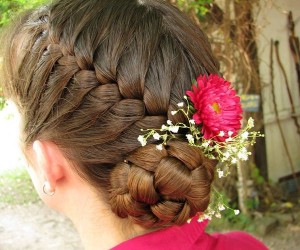 Svečane frizure sa pletenicama za dugu kosu
