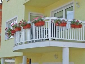 Prednosti PVC ograde za terase i balkone