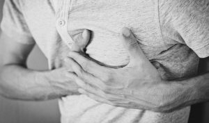 Koji su simptomi i kako sprečiti srčani udar?